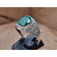 Echt zilveren ring met Smaragd